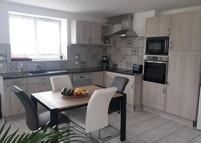 Au Dom-icile Ferienhaus Monceaux-en-Bessin